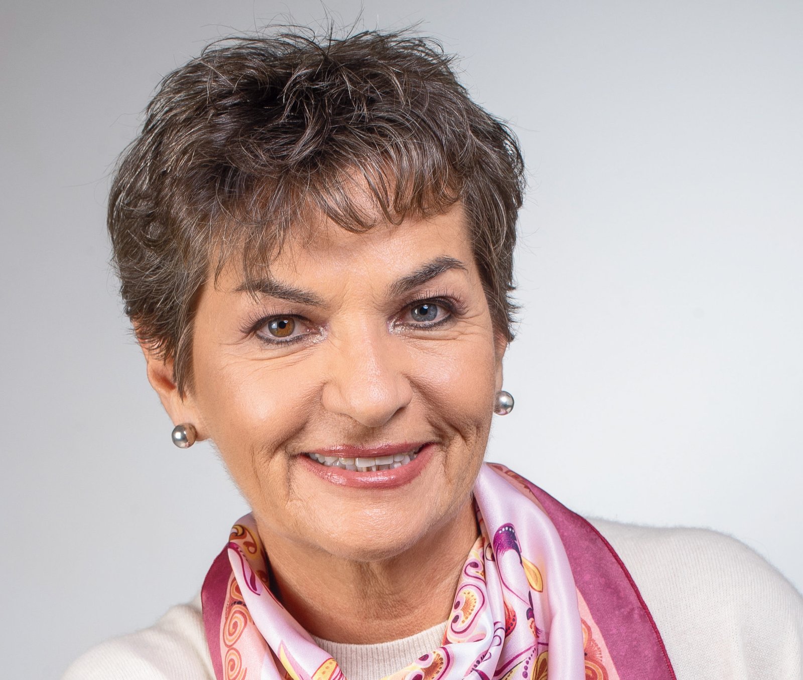 Connect Speakers Bureau Representing World Leading Speakers…